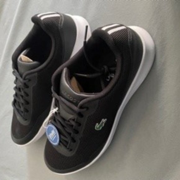 Shoes - Picture 3 of 6